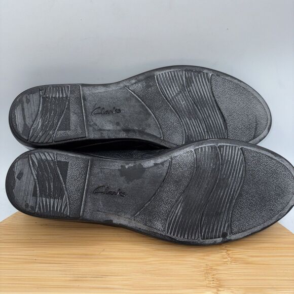 Clarks Pegg Abbie Black Leather Slip On Comfort Flats Shoes Women’s Size 10 - Picture 9 of 10
